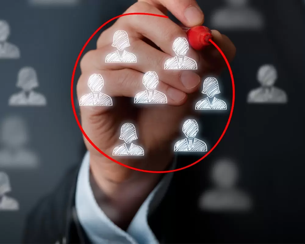 การเลือกกลุ่มเป้าหมายของสินค้า (Customer Segmentation)